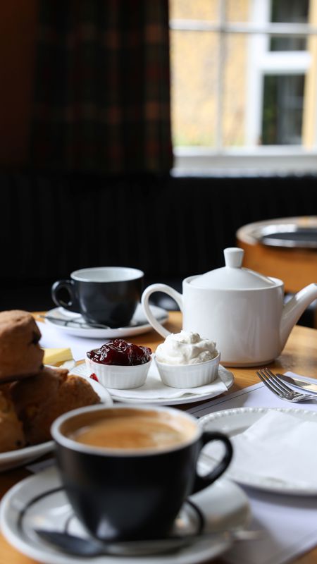Tea & Scones