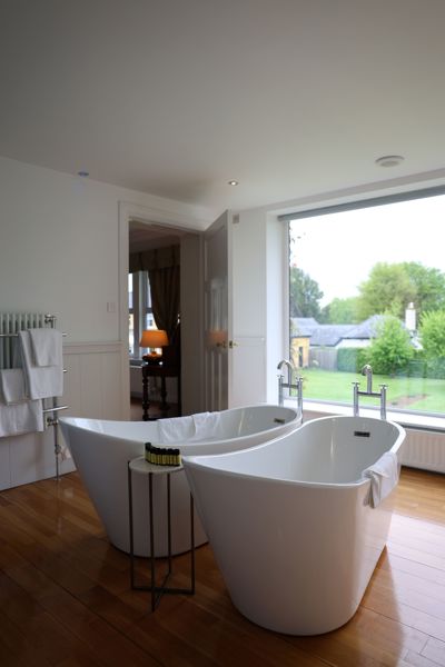 Dunraven Bathroom