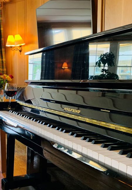 Luxury Entrance of Dunraven Hotel in Limerick